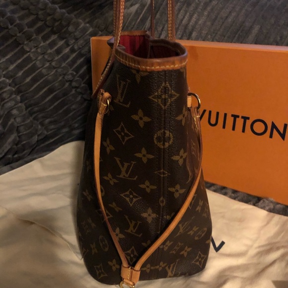 Louis Vuitton Neverful MM NM Red interior - Picture 3 of 7